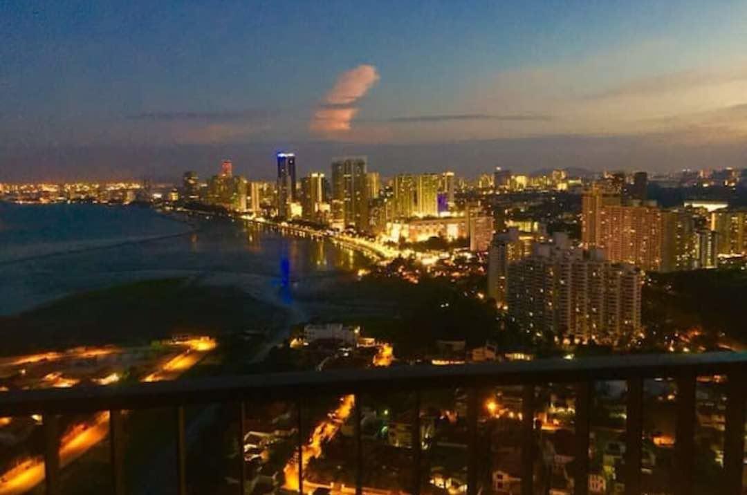 Sunrise View Residence George Town Extérieur photo
